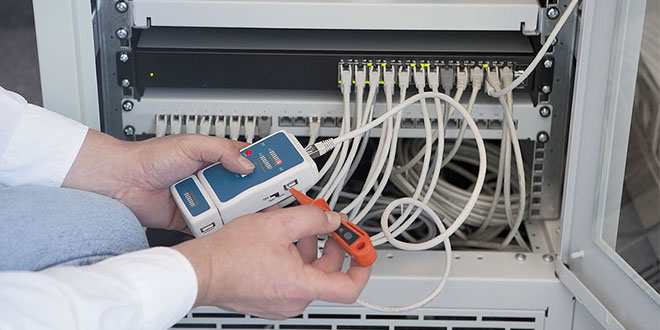 Peran Lan Tester dalam Mengontrol Kenormalan Kabel UTP Peran Lan Tester dalam Mengontrol Kenormalan Kabel UTP
