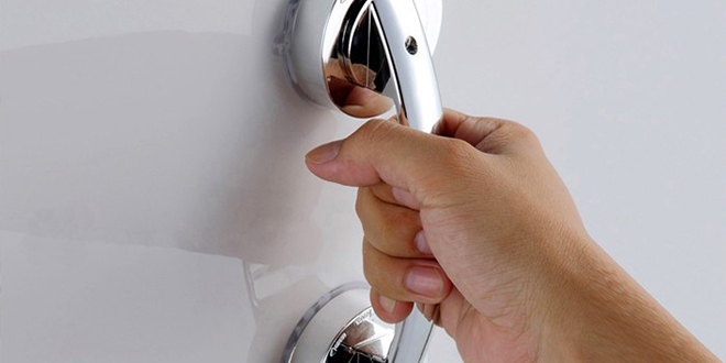 memilih door handle memilih door handle