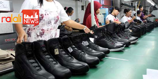 Tiga Tahun 60 Pabrik  Sepatu  Indonesia Bangkrut