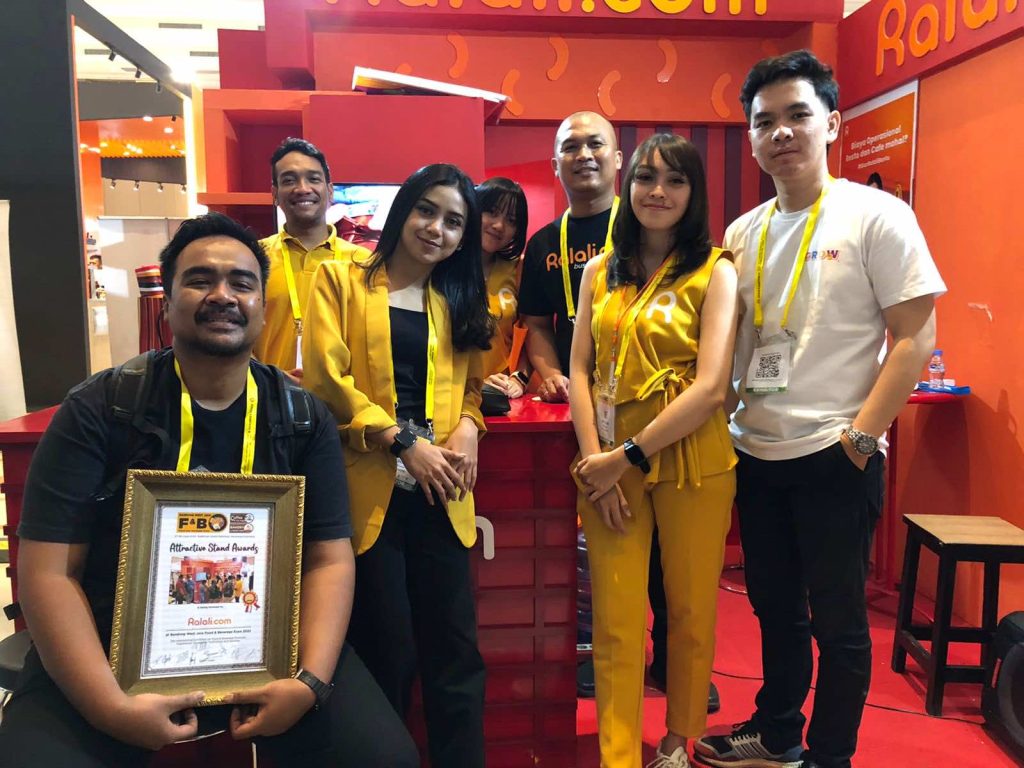 Attractive Stand Awards Di Bandung West Java F&B Expo 2022!